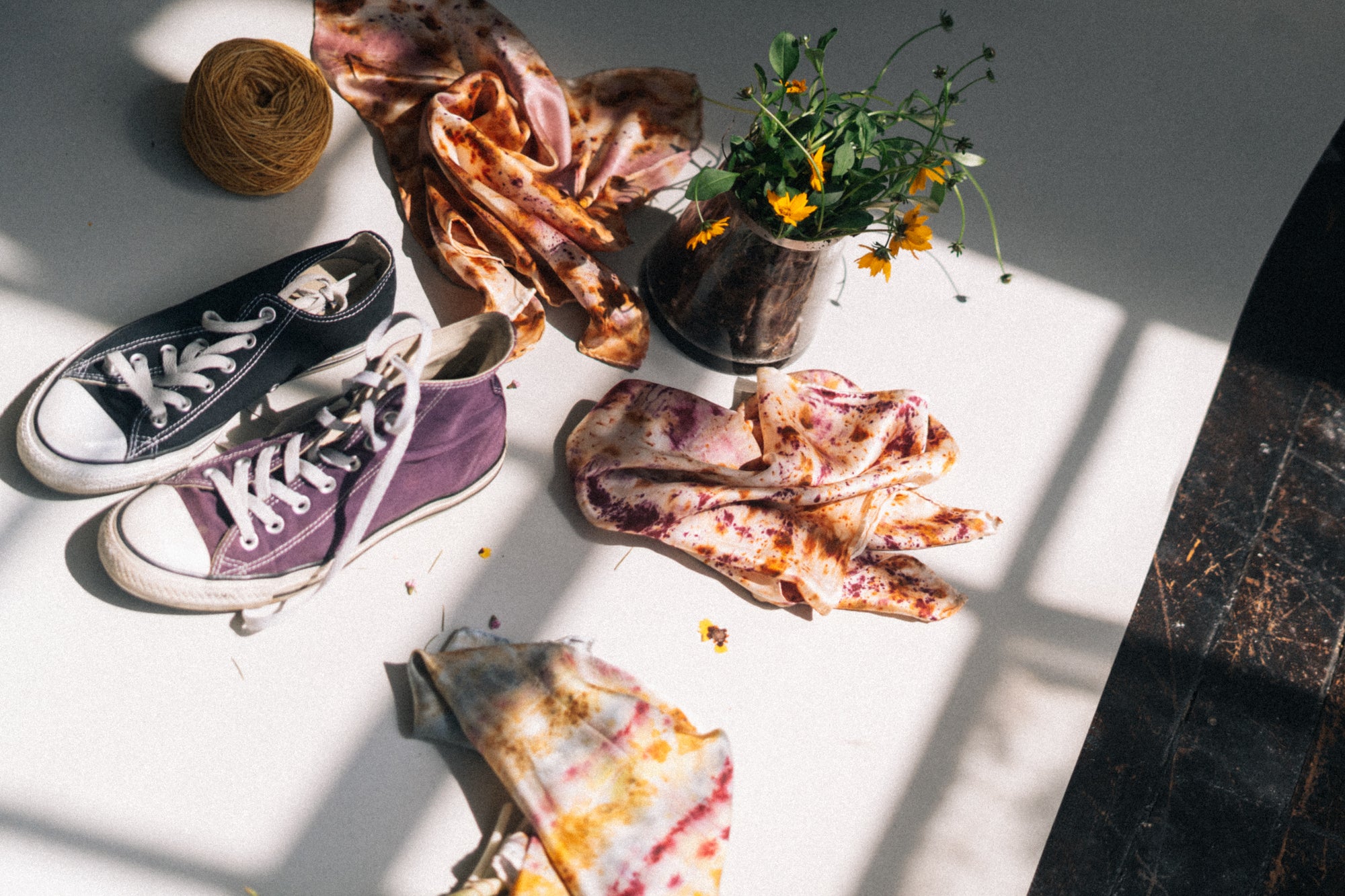 dec 7 (sun) 10am-12:30pm: botanical bundle dyeing: silk bandana