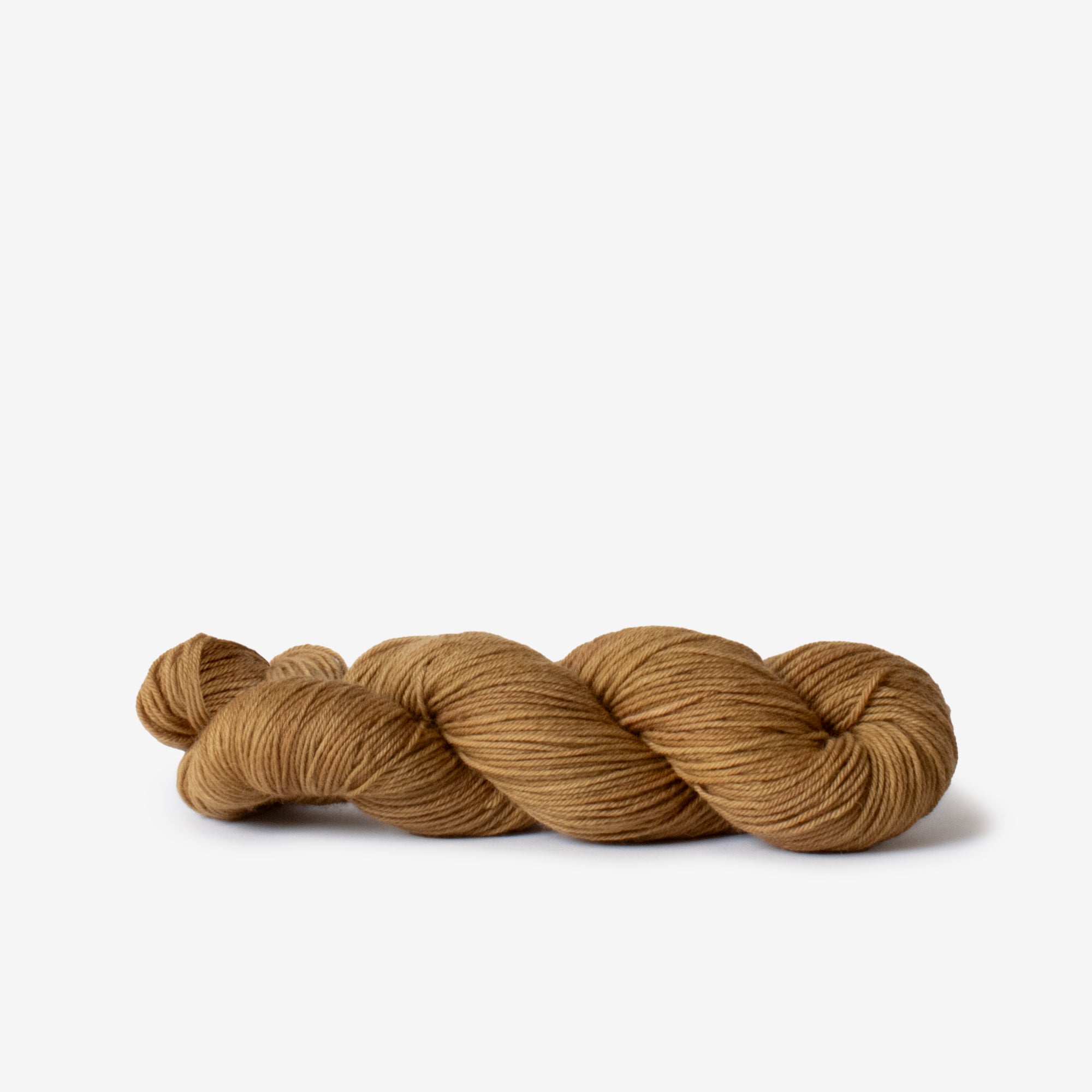 naturally dyed blue faced leicester yarn, dk weight